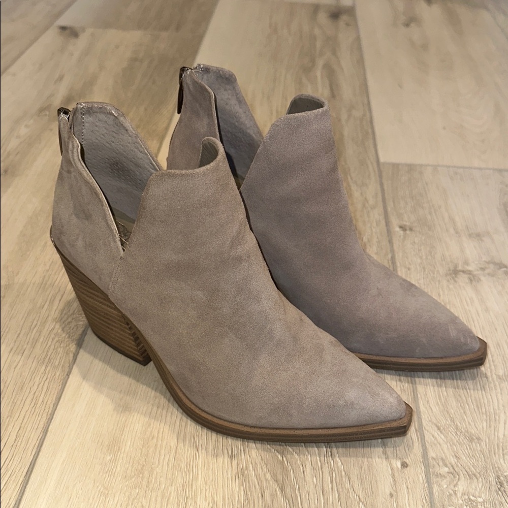 Vince Camuto Women's Ankle Boots in Taupe